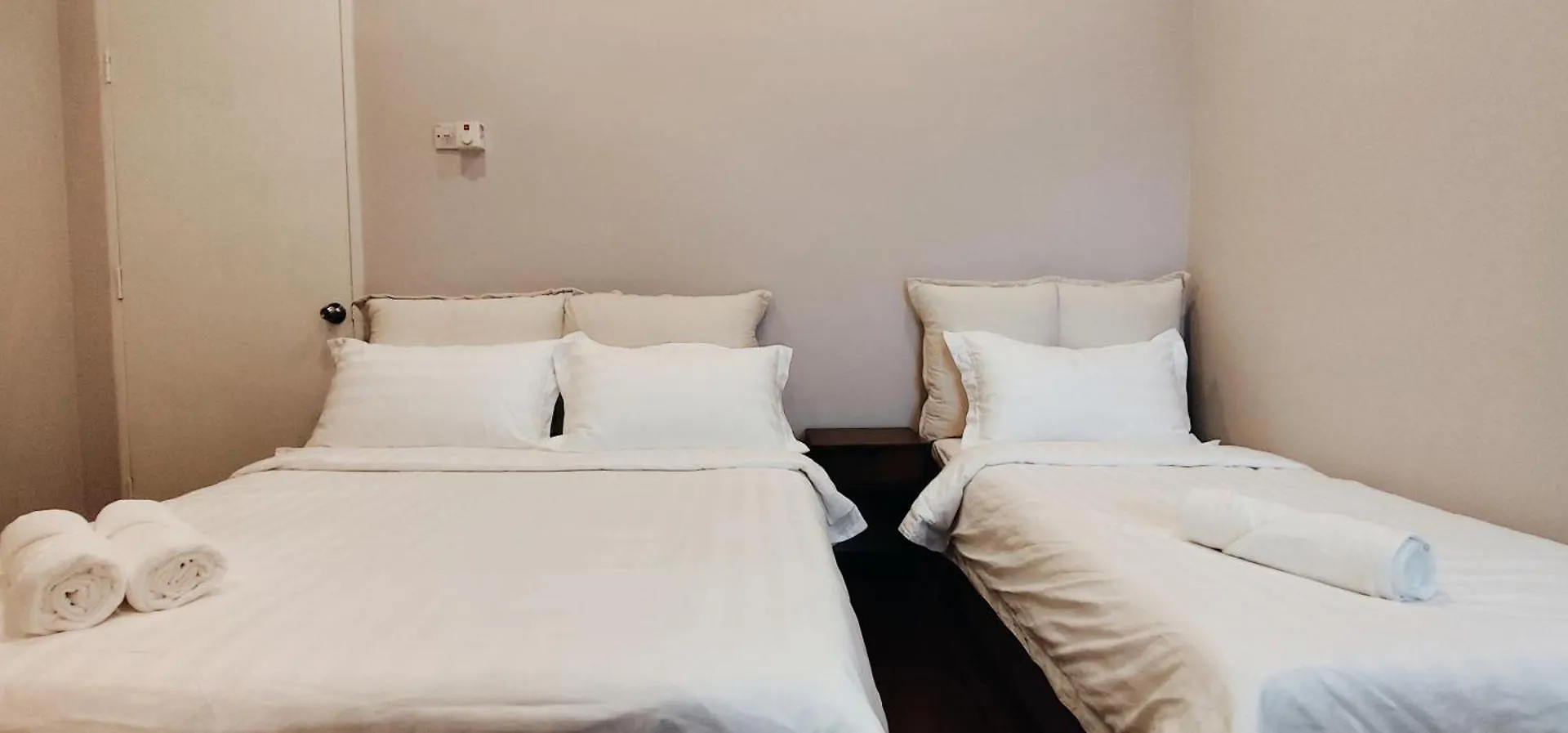 Loft With Pool Access, Same Floor As Swimming Pool Imago Mall 3R2B 1,320Sq Ft Euphoria Staycation Kota Kinabalu 0*,  Malaisie