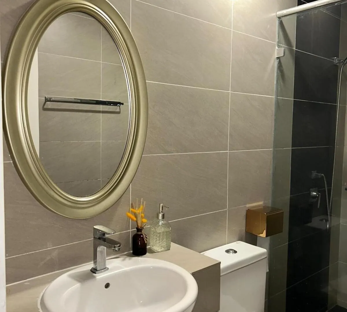 Loft With Pool Access, Same Floor As Swimming Pool Imago Mall 3R2B 1,320Sq Ft Euphoria Staycation Kota Kinabalu Apartament